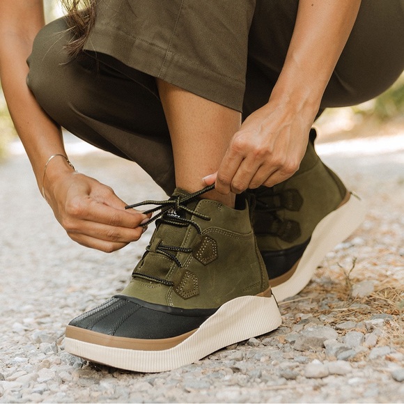 Sorel Women's Out N About IV Class Bootie- Utility Green- Size 8.5 - Picture 3 of 11